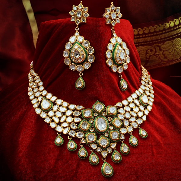 Heavy Kundan Jewellery Set