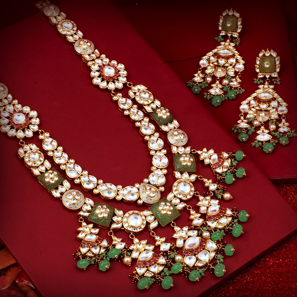 Beautiful Kundan jewellery with green gemstones